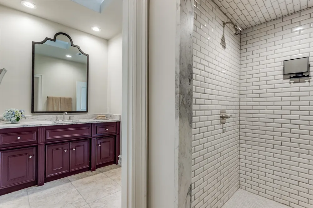 17316 Club Hill Lane Dallas, TX 75248