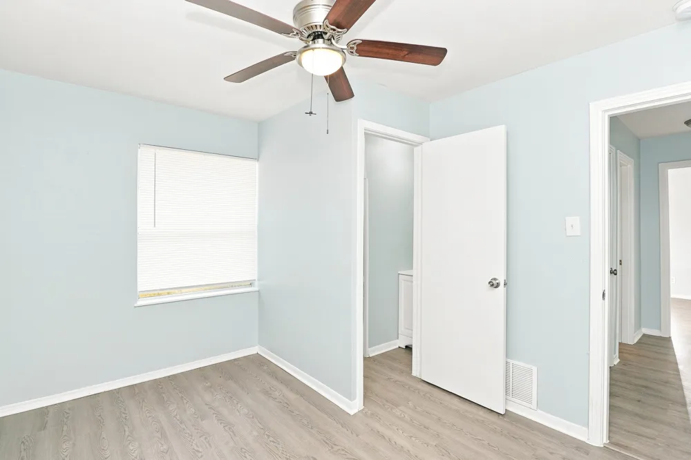 5736 Aton Avenue Westworth Village, TX 76114