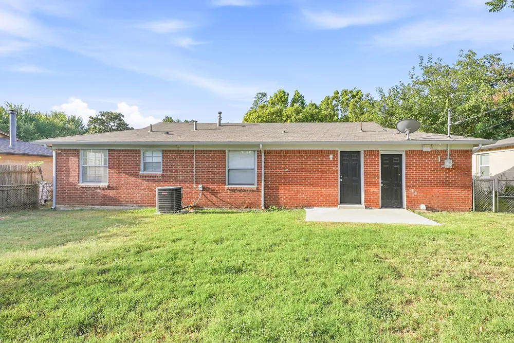 5736 Aton Avenue Westworth Village, TX 76114