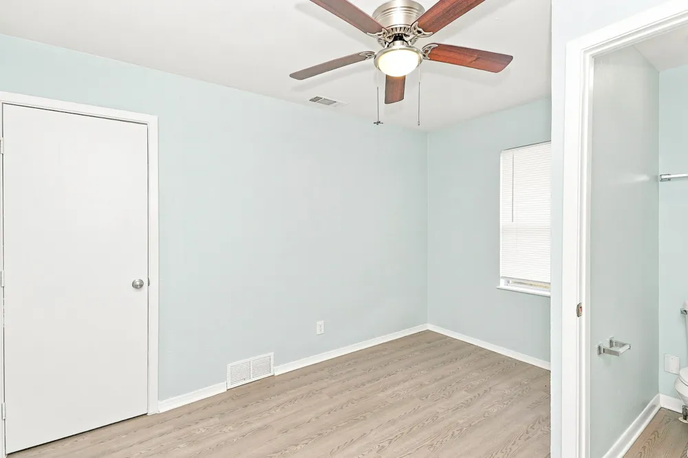 5736 Aton Avenue Westworth Village, TX 76114