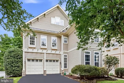 22782 COURTLAND PARK DRIVE