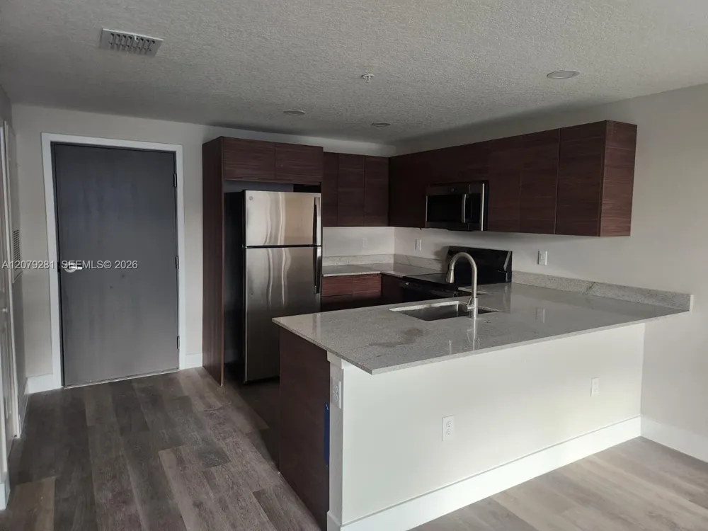 4424 S TEXAS AVE #212 Orlando, FL 32839