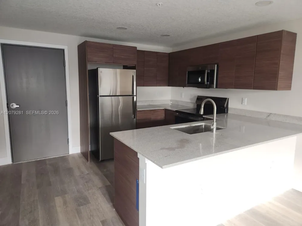 4424 S TEXAS AVE #212 Orlando, FL 32839