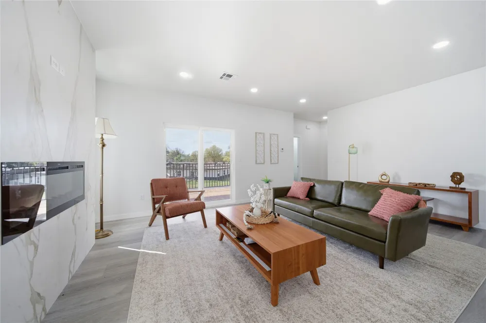 200 W Houston Street Broken Arrow, OK 74012