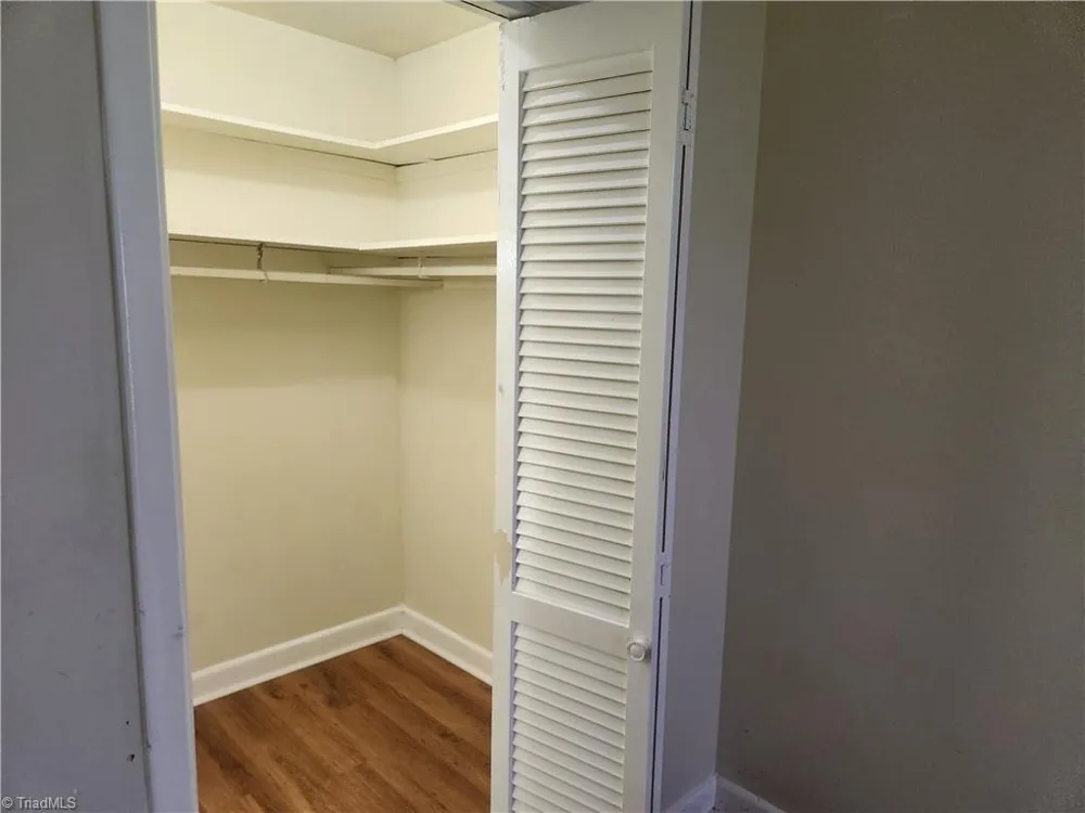 2922 Ramsgate Court Winston-Salem, NC 27106
