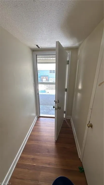2922 Ramsgate Court Winston-Salem, NC 27106