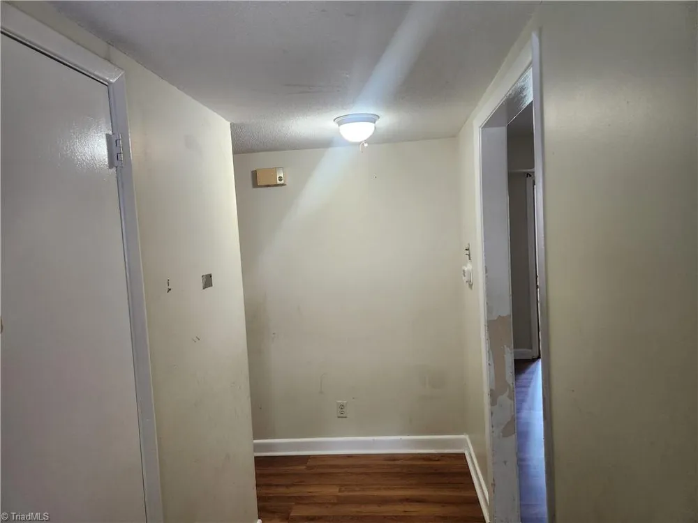 2922 Ramsgate Court Winston-Salem, NC 27106