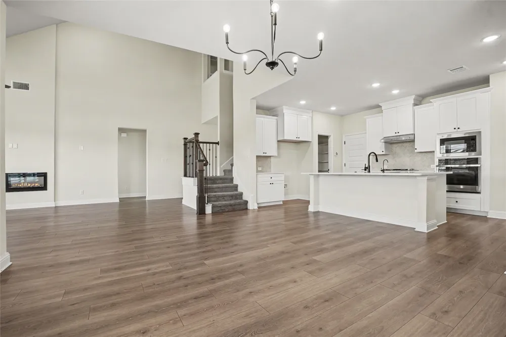 1830 Silver Birch Road Waxahachie, TX 75165