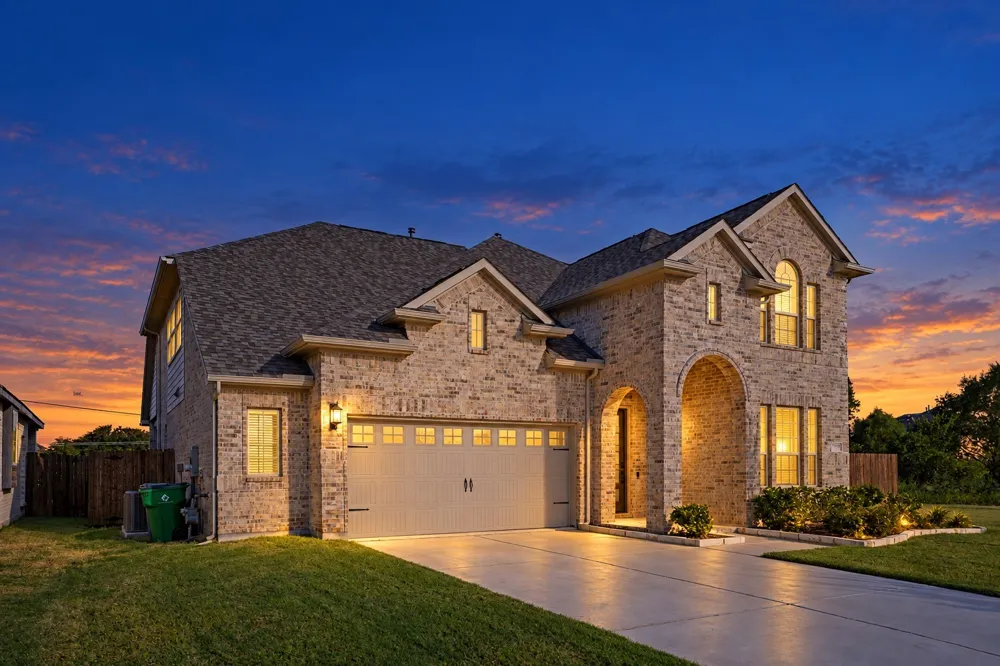 1830 Silver Birch Road Waxahachie, TX 75165