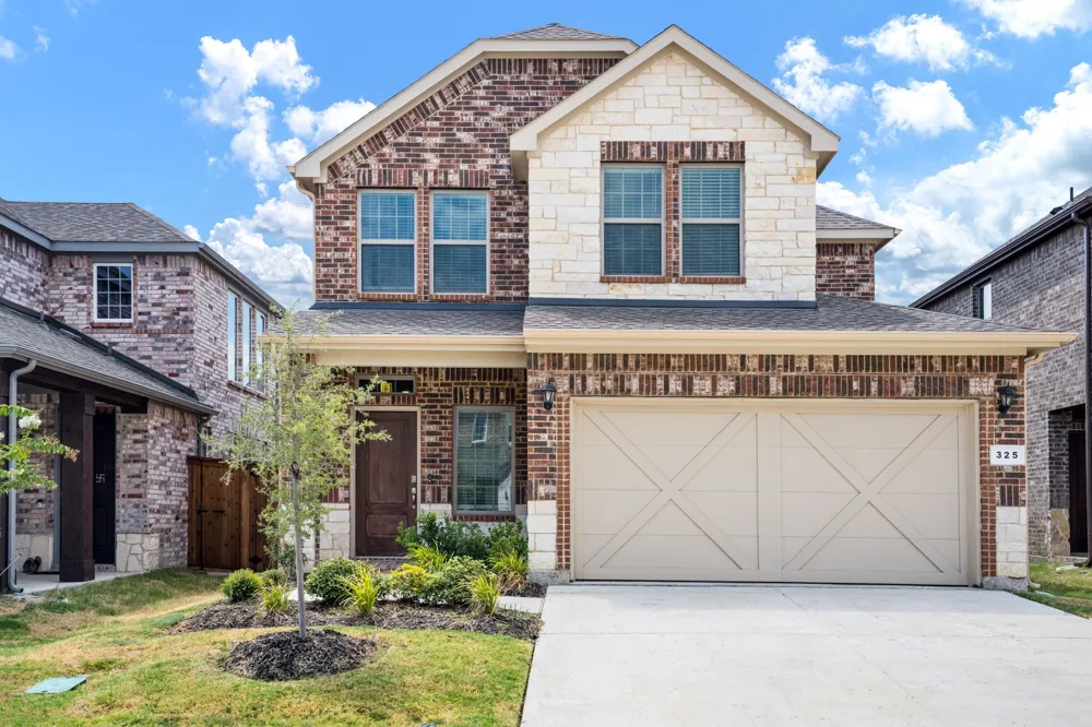 325 Willowmore Drive Little Elm, TX 75068