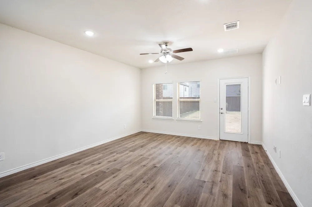 325 Willowmore Drive Little Elm, TX 75068