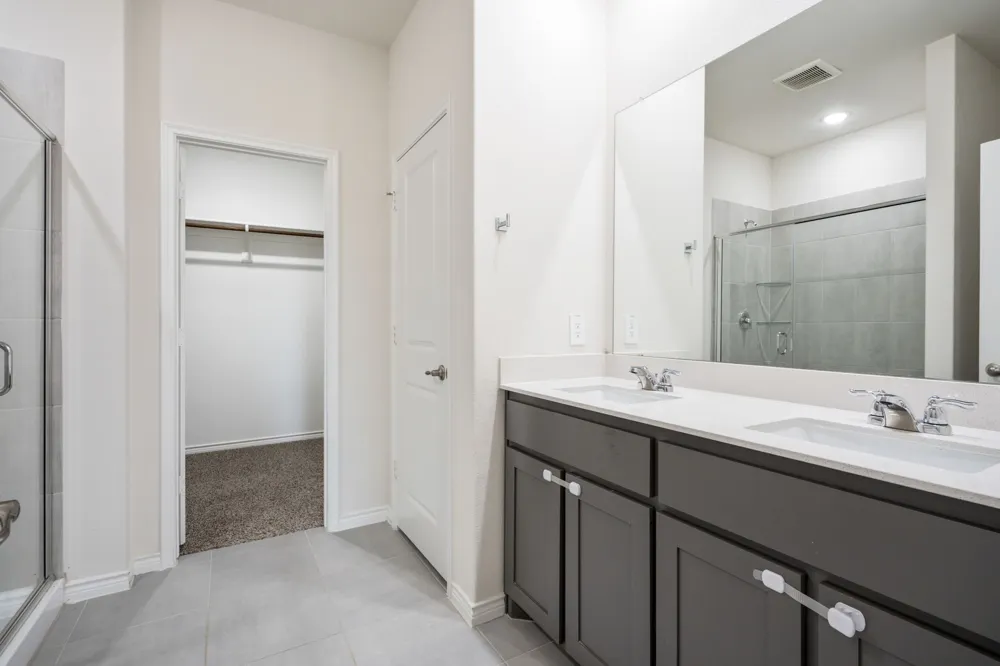 325 Willowmore Drive Little Elm, TX 75068