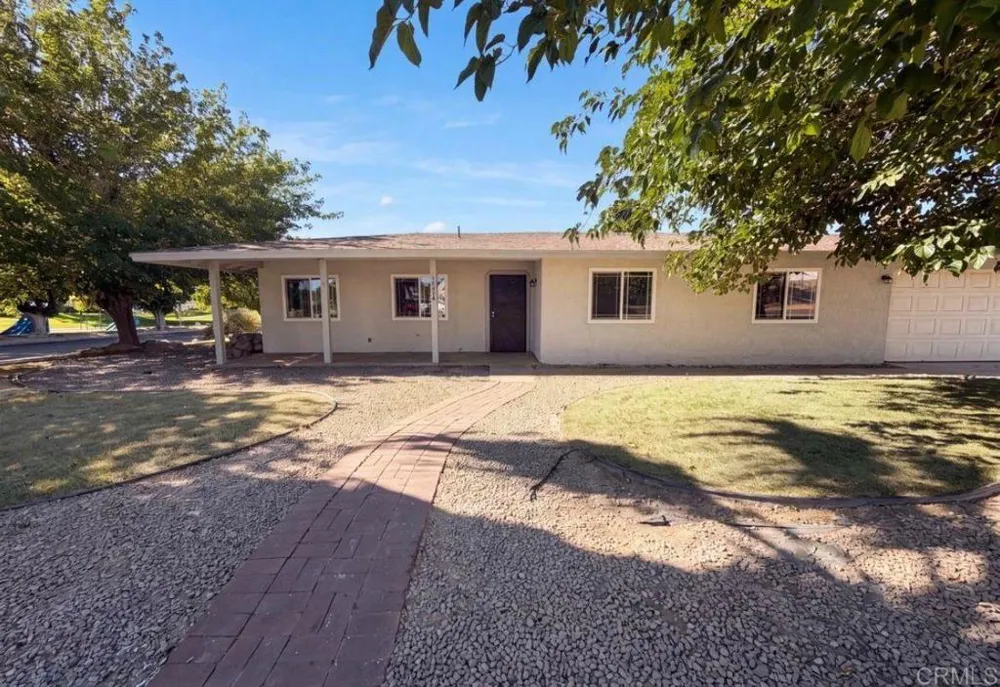 14729 Hartford Ln Helendale, CA 92342