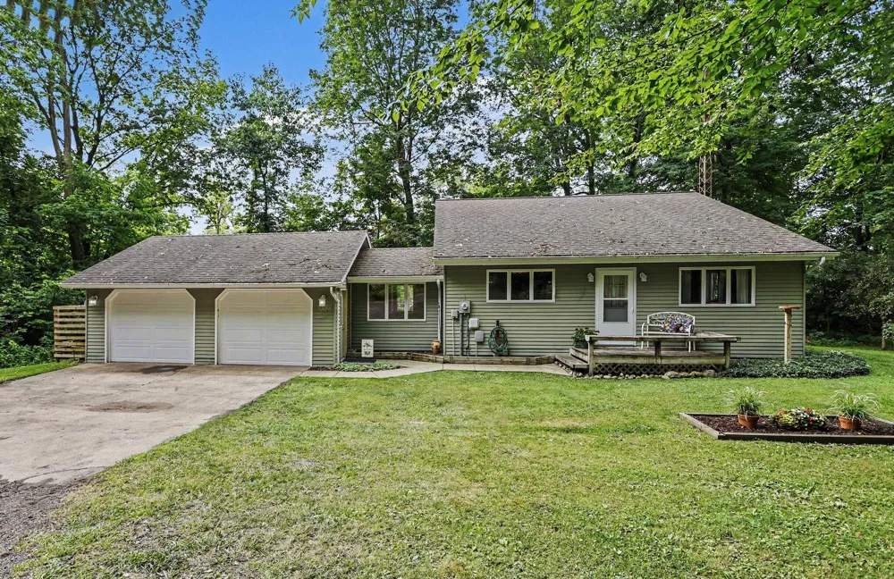 5820 Windy Acres Lane Berrien Springs, MI 49103