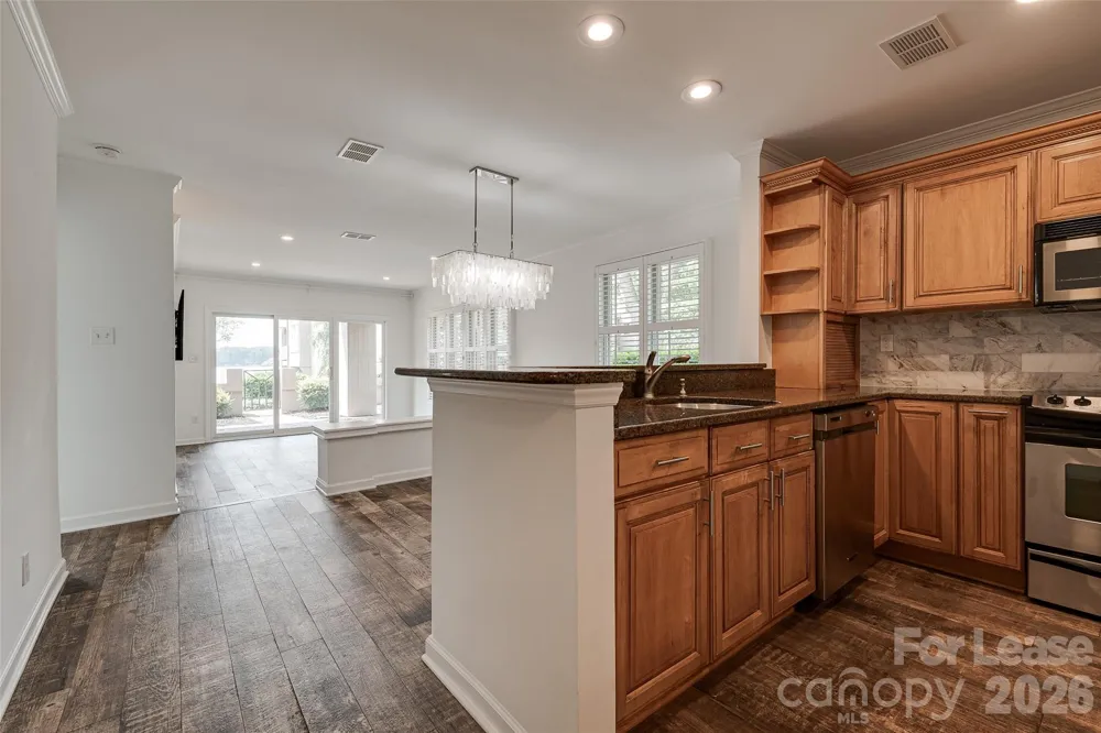 646 Portside Drive Davidson, NC 28036