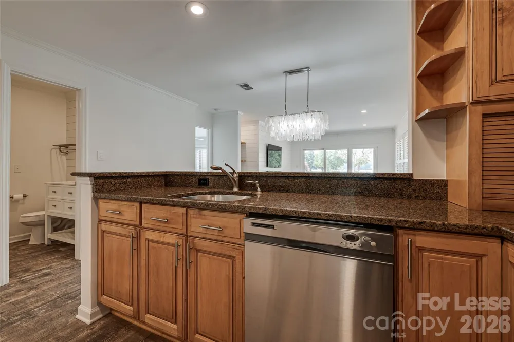 646 Portside Drive Davidson, NC 28036