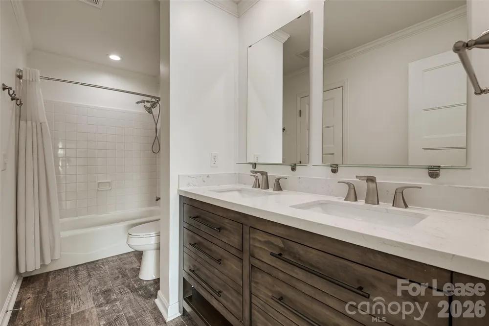 646 Portside Drive Davidson, NC 28036