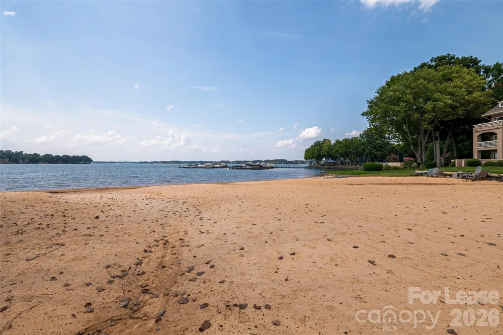 646 Portside Drive Davidson, NC 28036