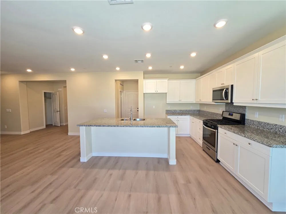 12526 Marmac Court Victorville, CA 92392