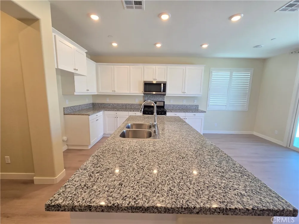 12526 Marmac Court Victorville, CA 92392