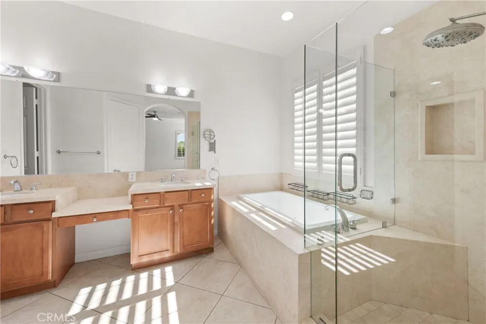110 Francesca Court Palm Desert, CA 92211