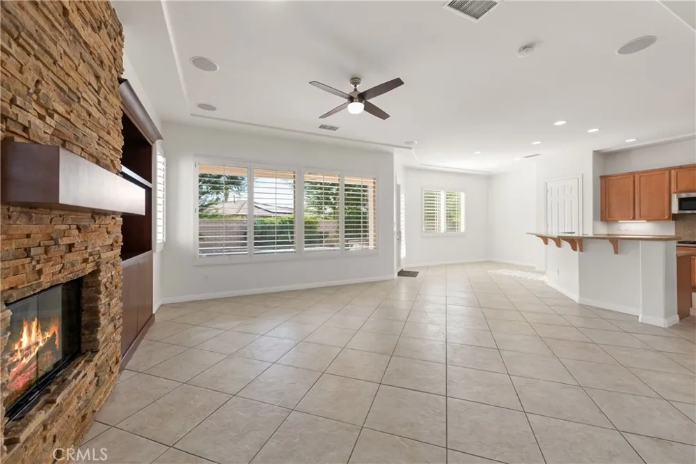 110 Francesca Court Palm Desert, CA 92211