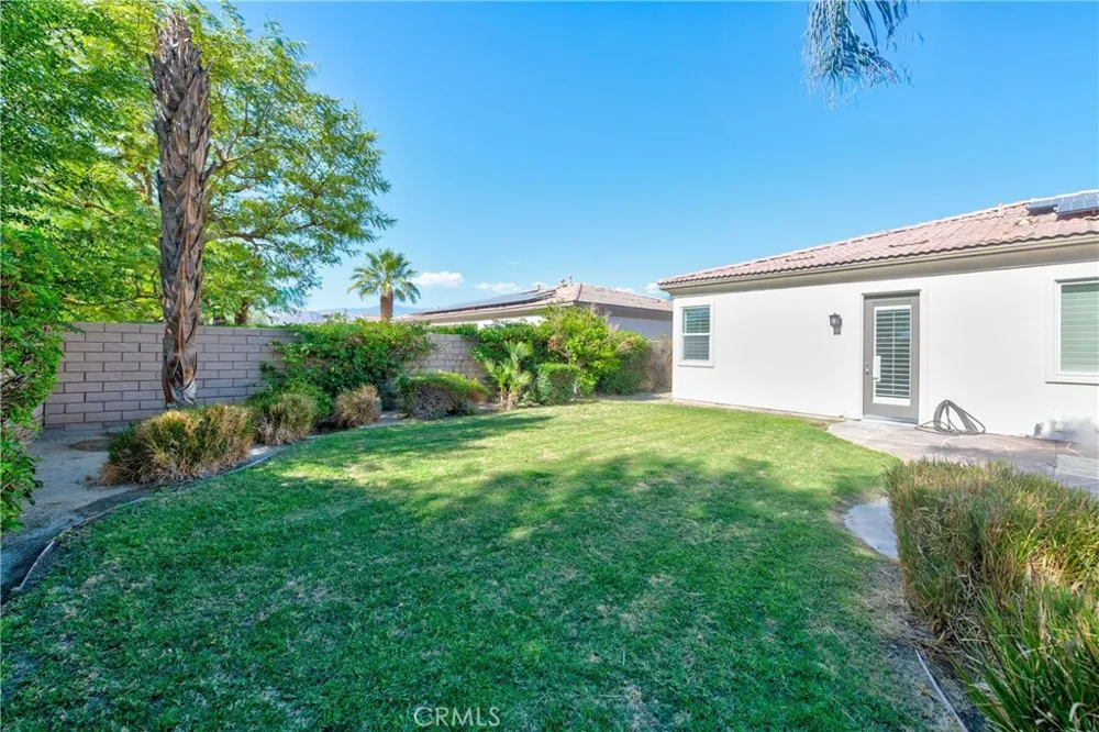 110 Francesca Court Palm Desert, CA 92211