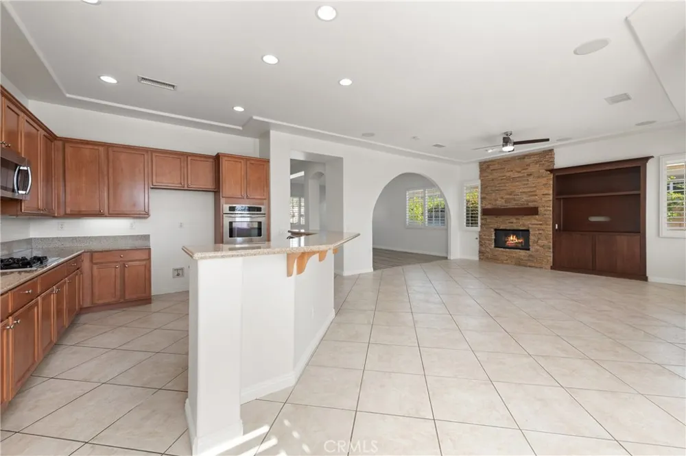 110 Francesca Court Palm Desert, CA 92211