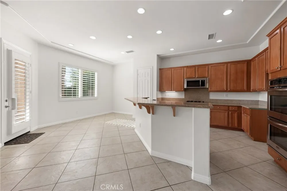 110 Francesca Court Palm Desert, CA 92211