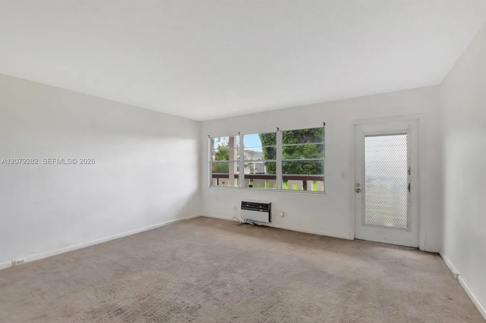 147 Brighton D #D Boca Raton, FL 33434