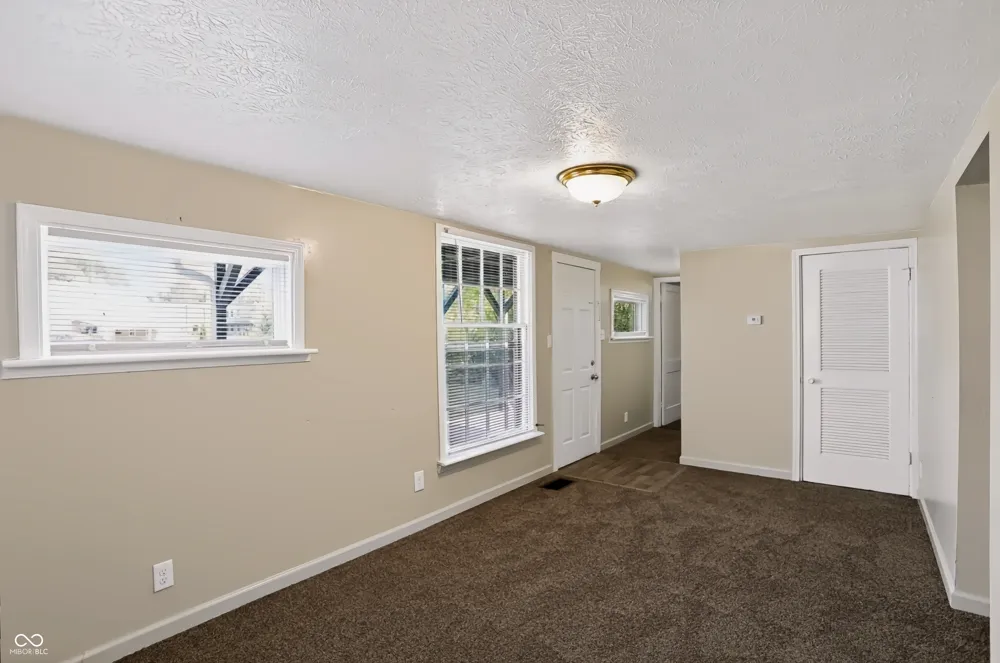 2631 Wade Street Indianapolis, IN 46203