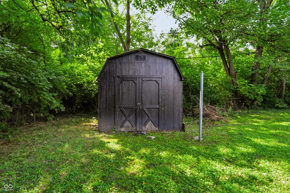2631 Wade Street Indianapolis, IN 46203