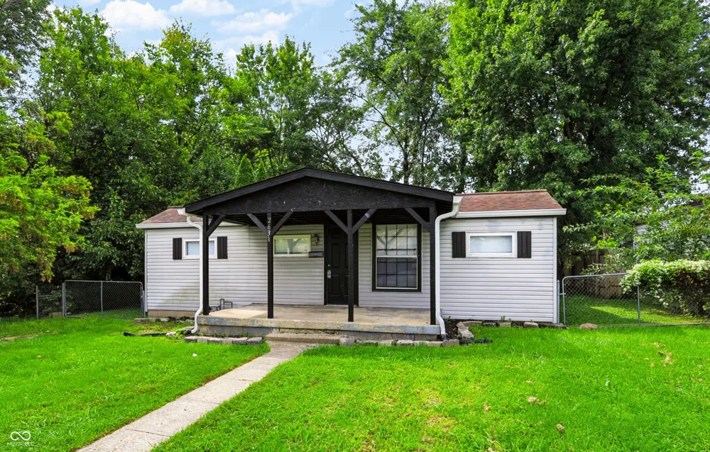 2631 Wade Street Indianapolis, IN 46203