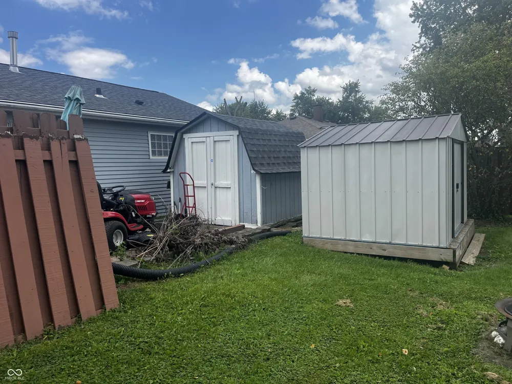 3557 Winings Avenue Indianapolis, IN 46221