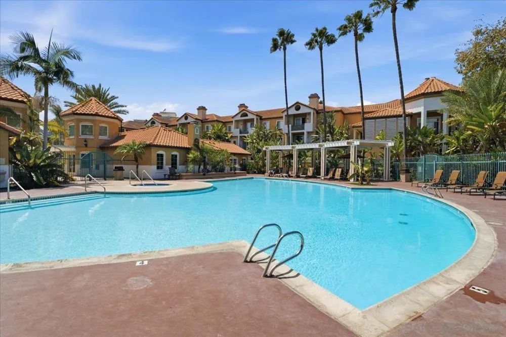 2020 Camino De La Reina #2107 San Diego, CA 92108