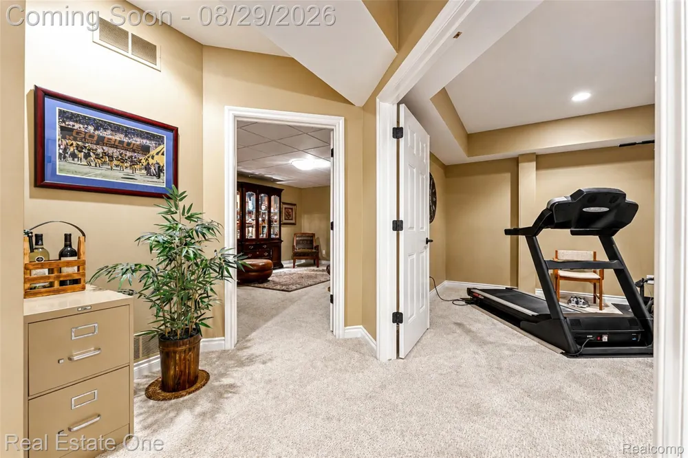 10844 Sparkling Waters Court #16 Green Oak Township, MI 48178