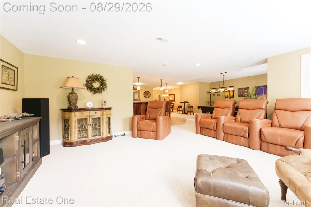 10844 Sparkling Waters Court #16 Green Oak Township, MI 48178