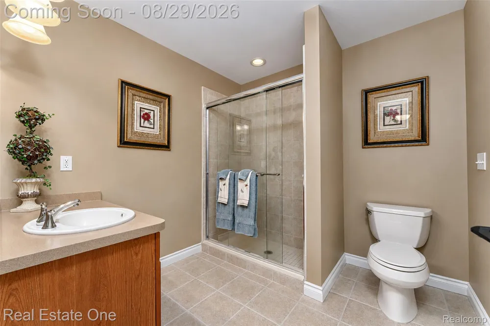 10844 Sparkling Waters Court #16 Green Oak Township, MI 48178