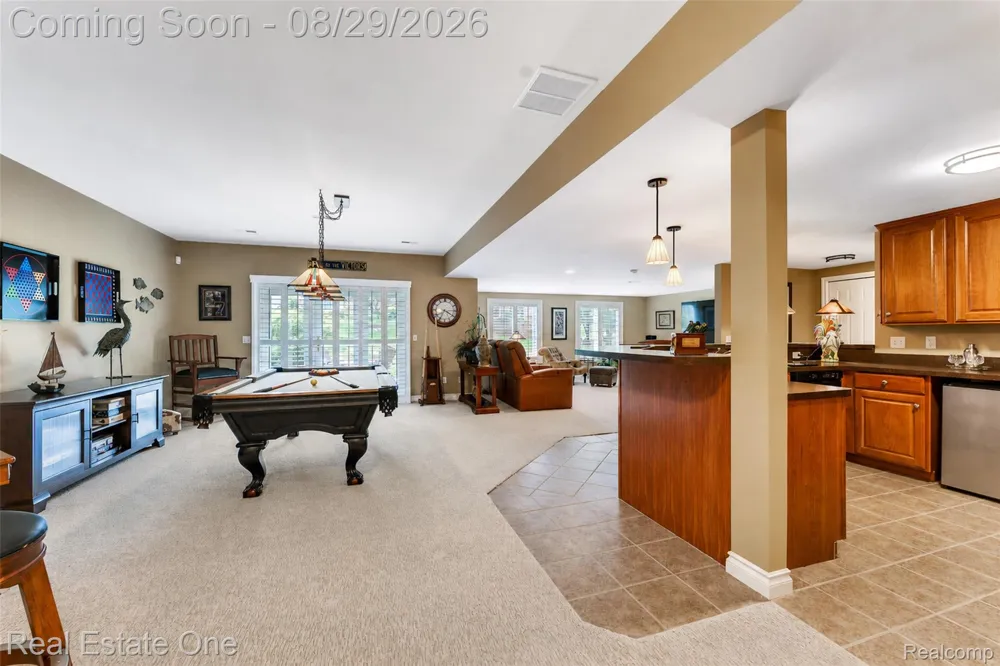 10844 Sparkling Waters Court #16 Green Oak Township, MI 48178
