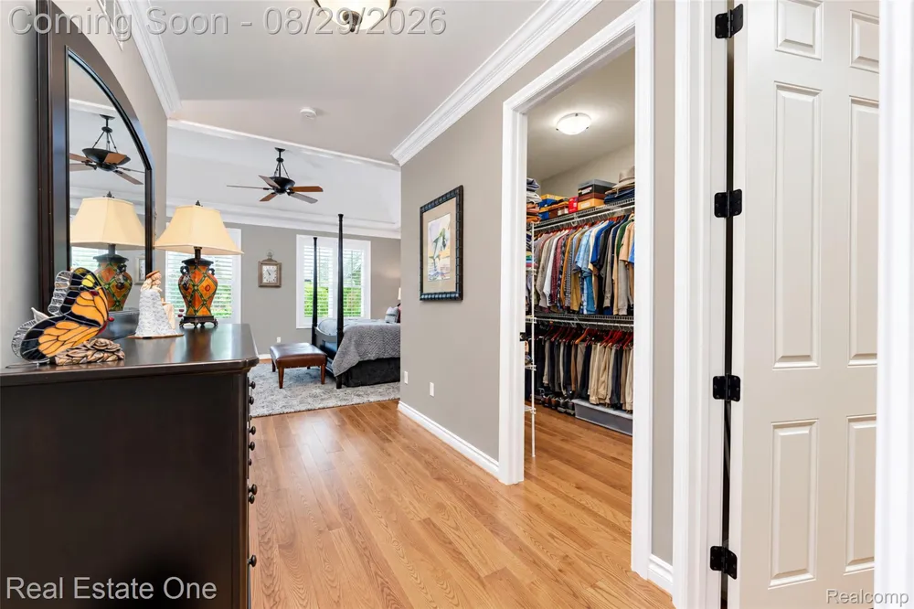 10844 Sparkling Waters Court #16 Green Oak Township, MI 48178