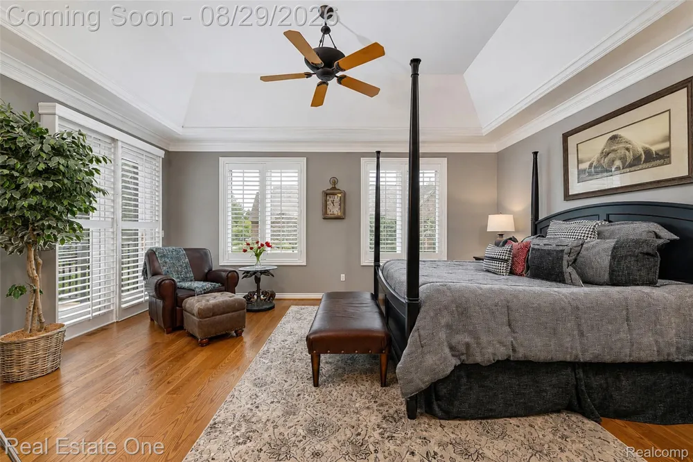 10844 Sparkling Waters Court #16 Green Oak Township, MI 48178