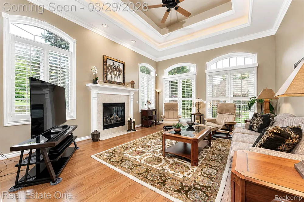 10844 Sparkling Waters Court #16 Green Oak Township, MI 48178