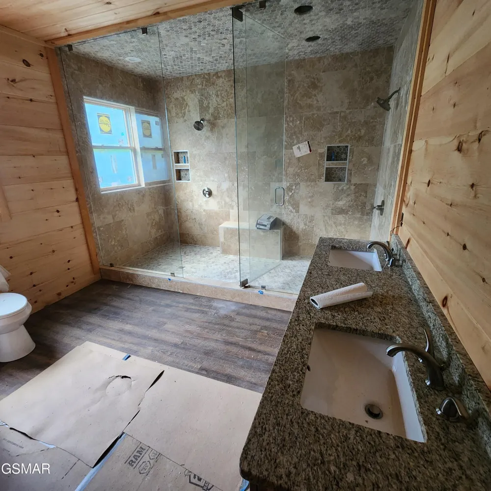 815 Penelope Lane Sevierville, TN 37876