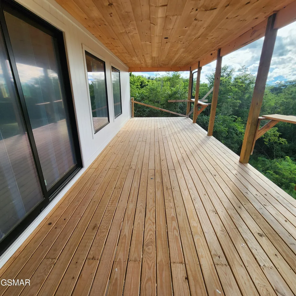 815 Penelope Lane Sevierville, TN 37876