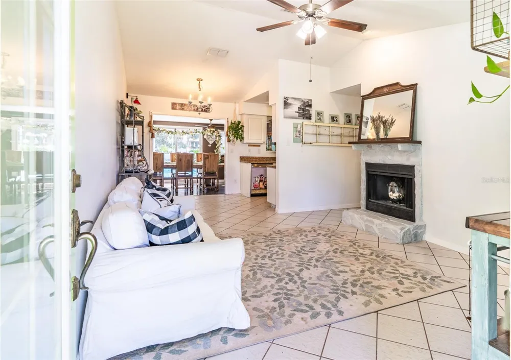 2941 BAY VIEW DRIVE Safety Harbor, FL 34695