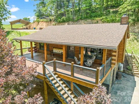 367 Robinson Road