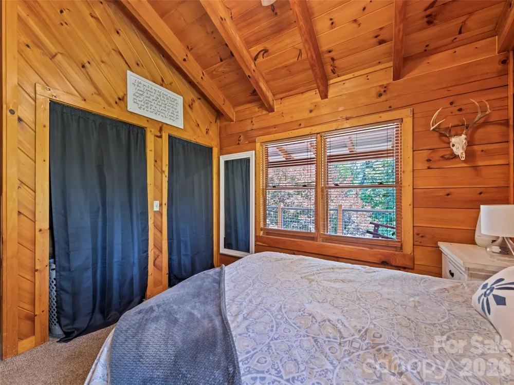 367 Robinson Road Clyde, NC 28721