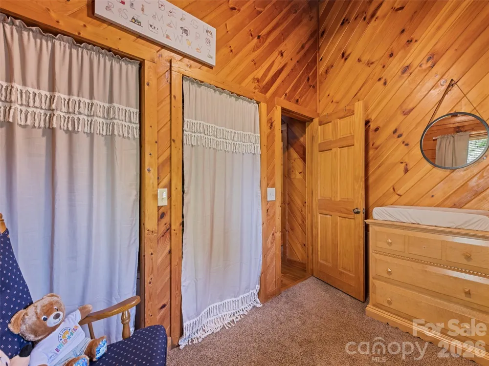 367 Robinson Road Clyde, NC 28721