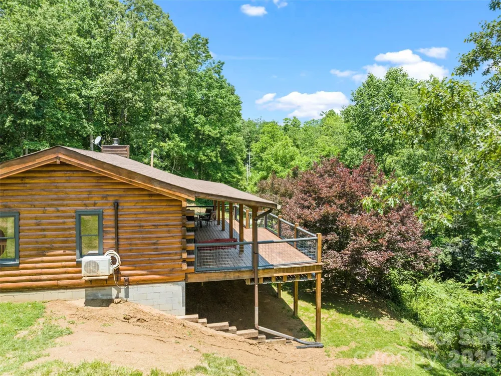 367 Robinson Road Clyde, NC 28721