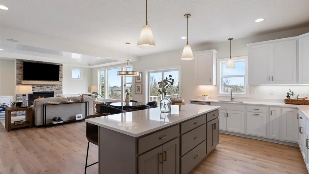 2018 Lusitano Street Shakopee, MN 55379